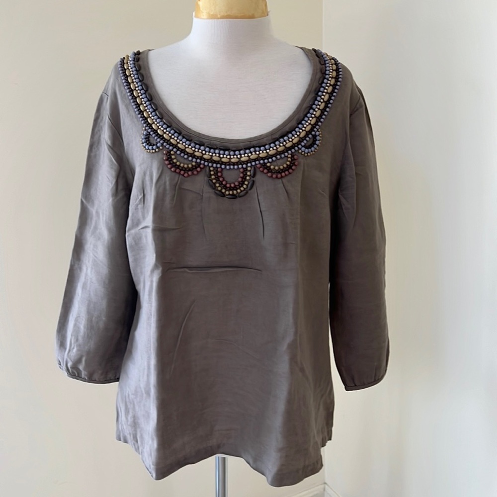 Boden SZ 12, taupe beaded linen blouse.